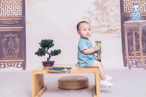 南城孕妇肚子上的黑线